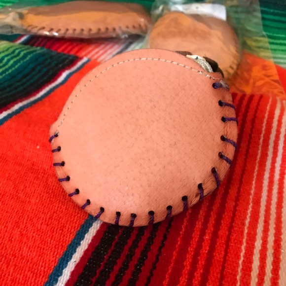 Hand made Craft (Monedero de Piel hecho a mano ) - Picture 2 of 3